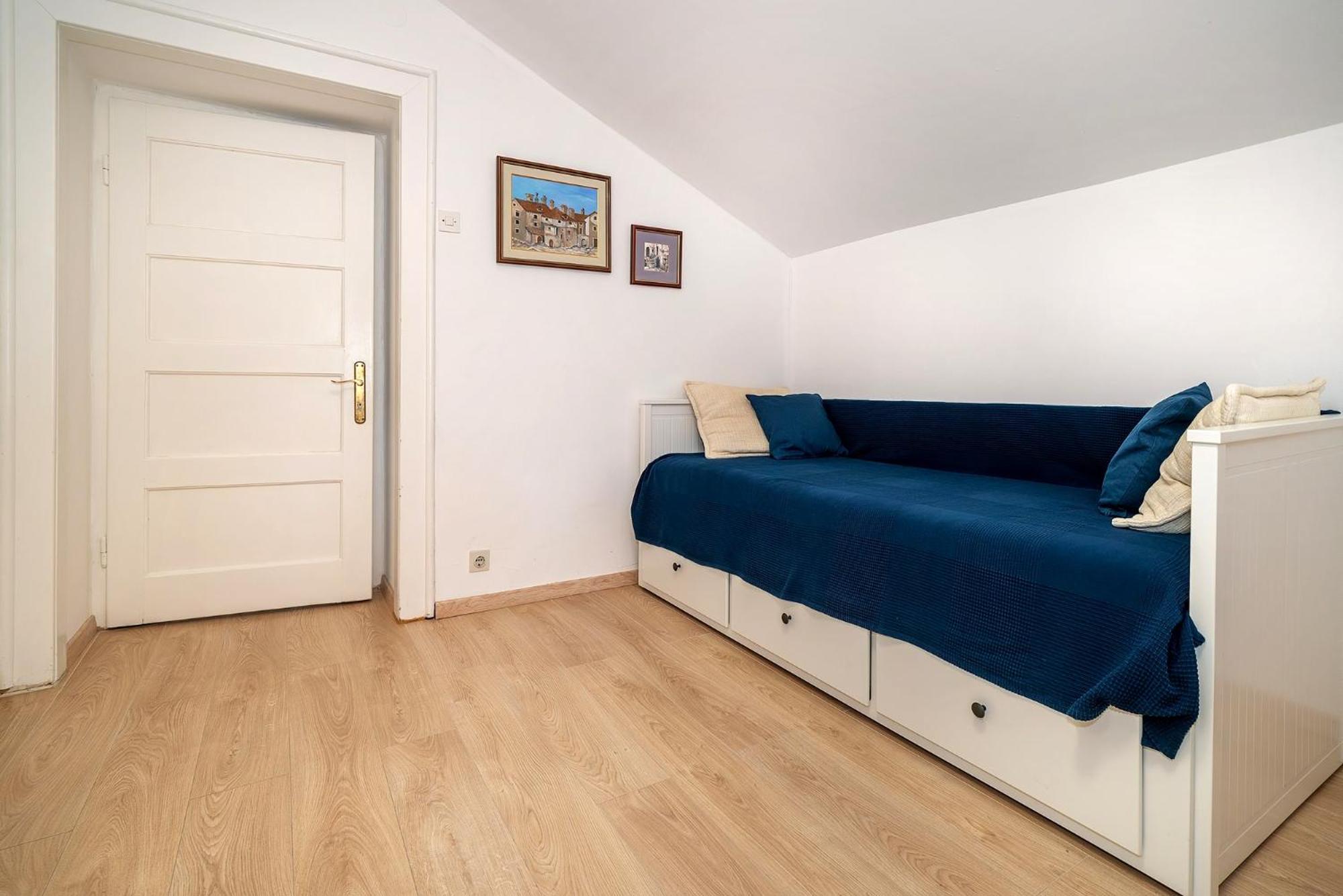 Studio Apartments Cavrak With Terrace Baška Exterior foto